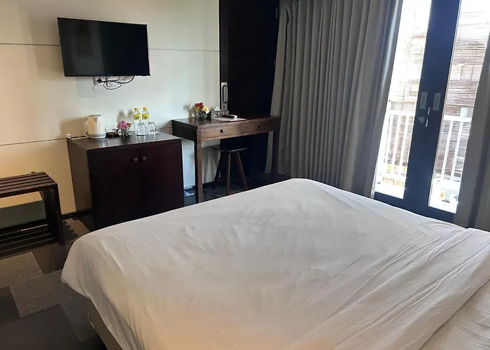 Seminyak Room Guest house *